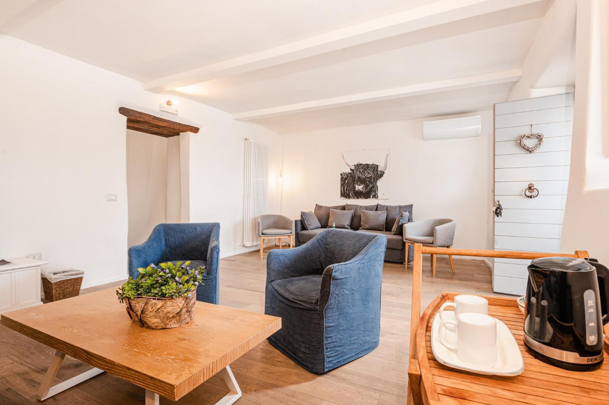Nikis Resort Gubbio Værelse billede