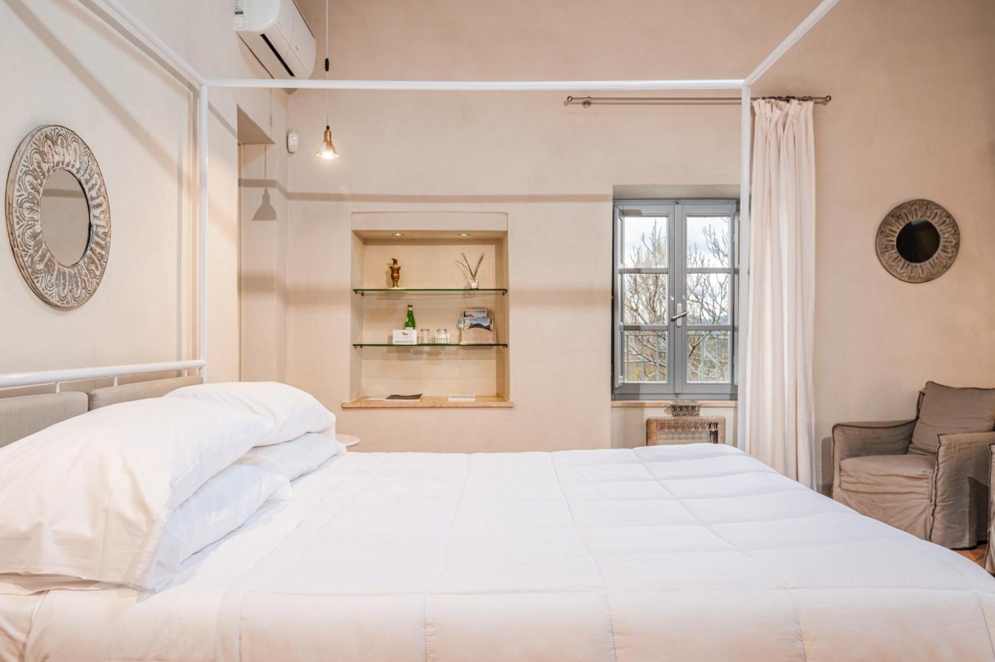 Nikis Resort Gubbio Værelse billede